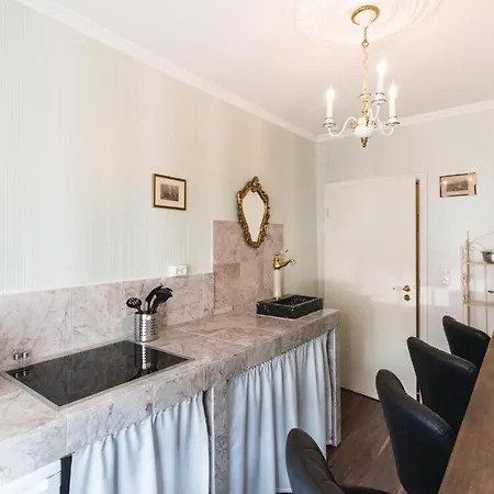 Apartamento Beautiful In W/ 2 Bedrooms Klanxbull