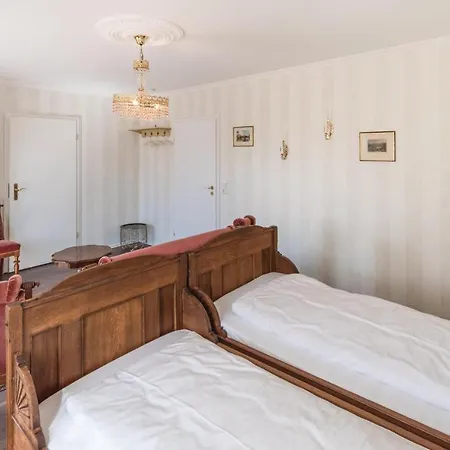Apartamento Beautiful In W/ 2 Bedrooms Klanxbull